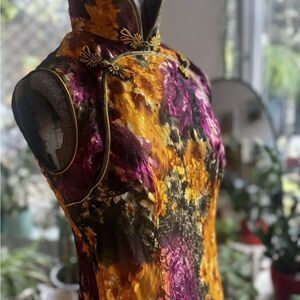 Vibrant Floral Cheongsam Qipao Dress Genuine Silk